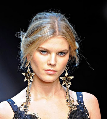 DolceGabbana-Fashion-Fall-Winter-Star-Jewelry