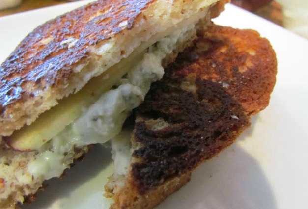 bleu grilled cheese