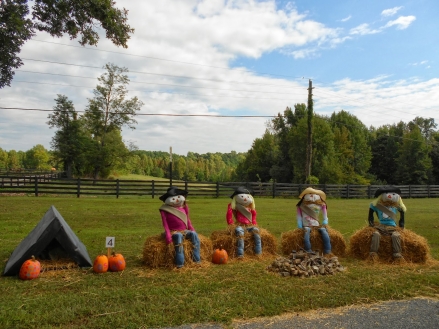 Photo courtesy of Trail of Scarecrows, Bowling Green, KY