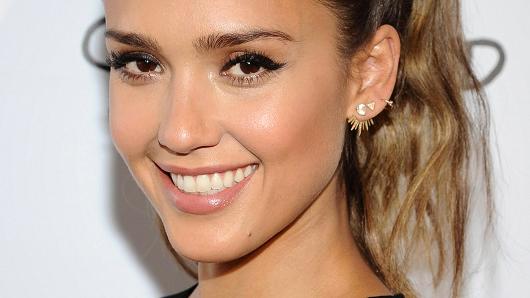 jessica alba nose profile