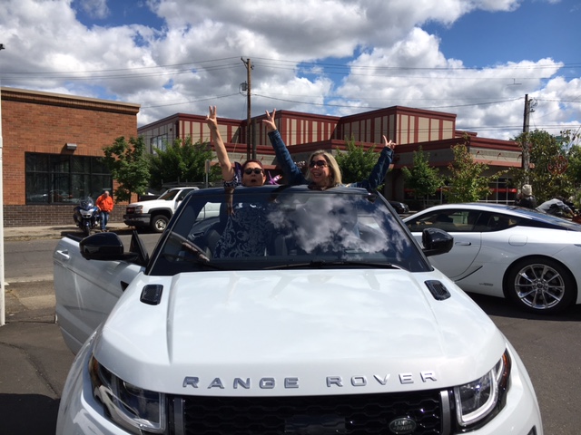 16 cars and an open road – Heels & Wheels