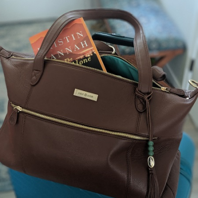 The carry-on bag – my #1 travel essential