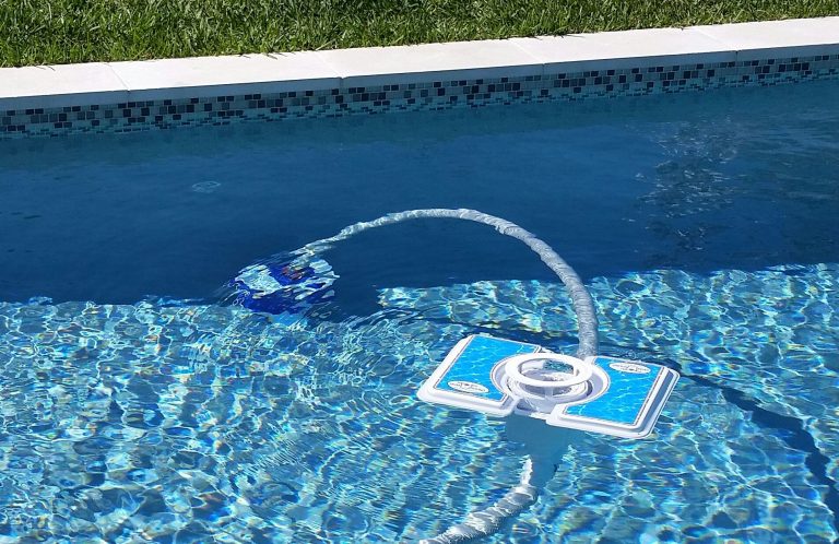 what-is-a-pool-skimmer-and-how-does-it-work