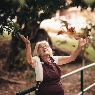 Aging and Living Well: A Few Options to Consider for Elderly Care