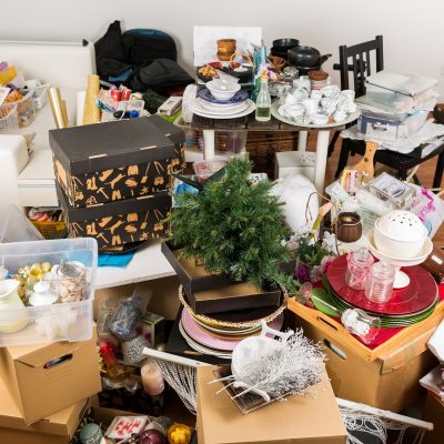 A Guide To Decluttering Your Home For 2022