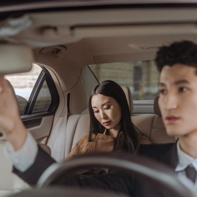Chauffeur Services vs. Ride-Sharing: Which is the Better Option for You?