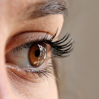 Why Are My Eyelashes Falling Out: 5 Key Reasons 