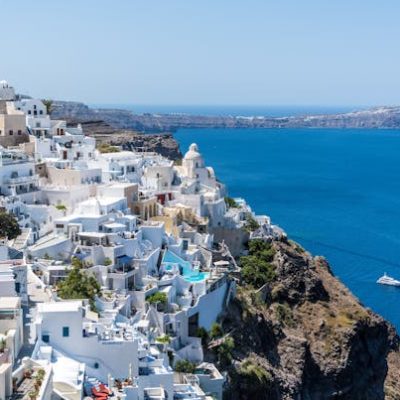 How to Find Your Dream Vacation Home in Greece