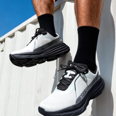 Men’s Cold Weather Comfort That Elevates Every Step All Winter Long